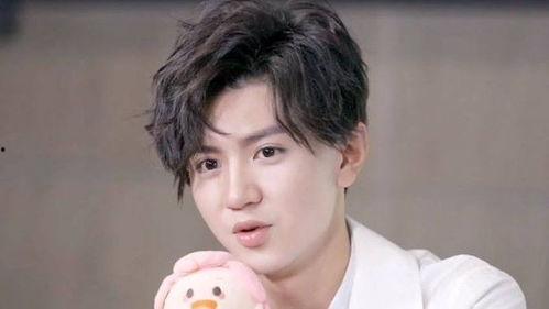 热点爆料陈哲远视频播放,引发网友热议！